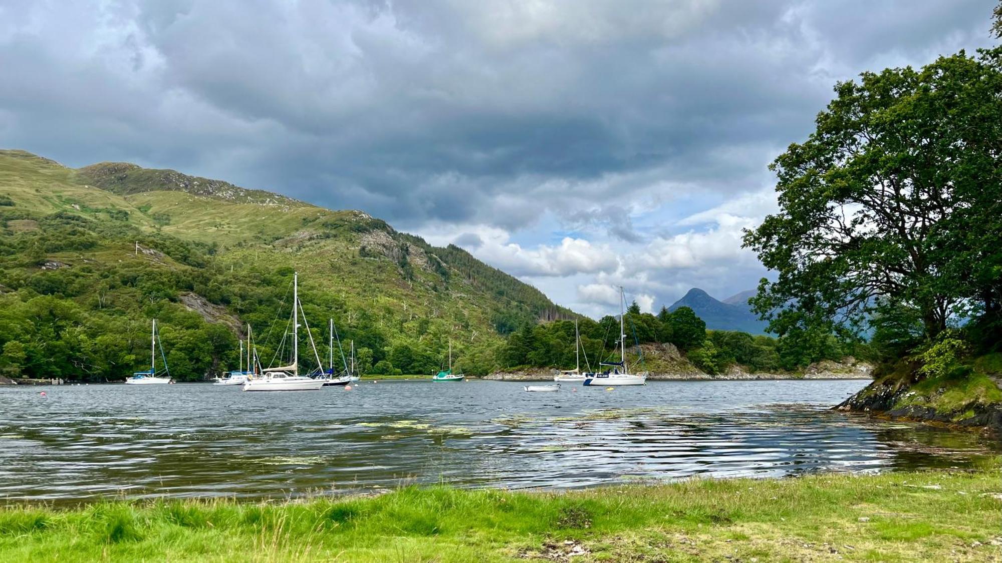 The Heronry Hideaway With Luxury Hot Tub Ballachulish Eksteriør billede