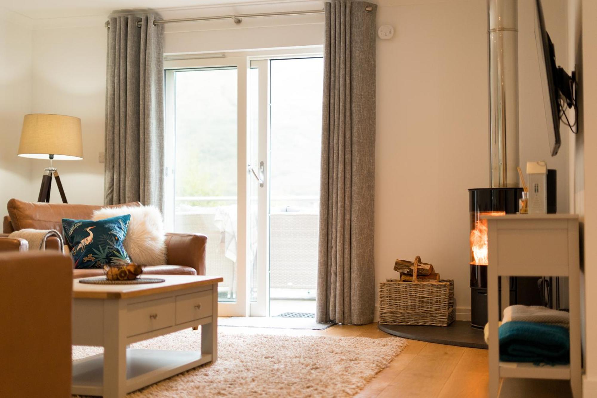 The Heronry Hideaway With Luxury Hot Tub Ballachulish Eksteriør billede